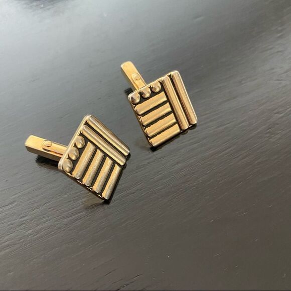 Vintage SWANK gold cuff links - Picture 2 of 9